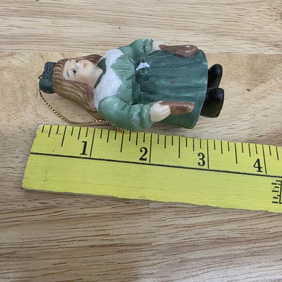 VINTAGE GIRL GREEN DRESS With Fiddle CHRISTMAS Ceramic ORNAMENT 3in - Picture 3 of 4
